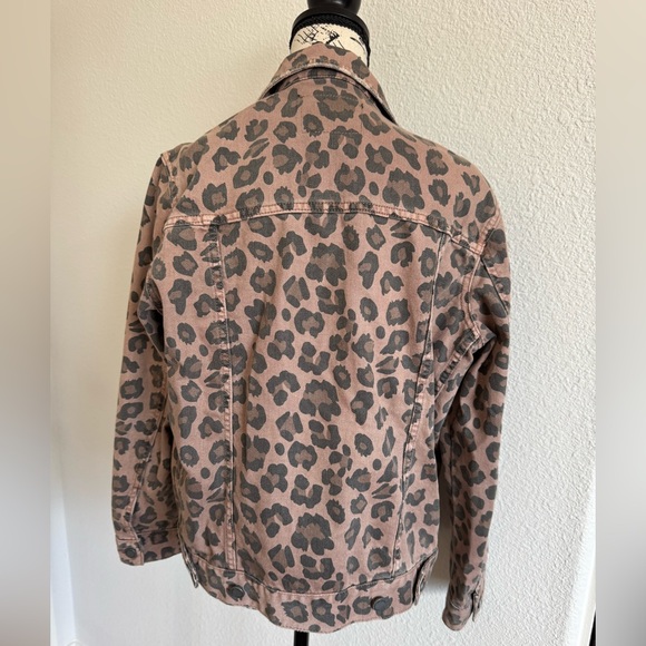 Blank NYC Leopard Print Jean Jacket Small - Picture 4 of 6